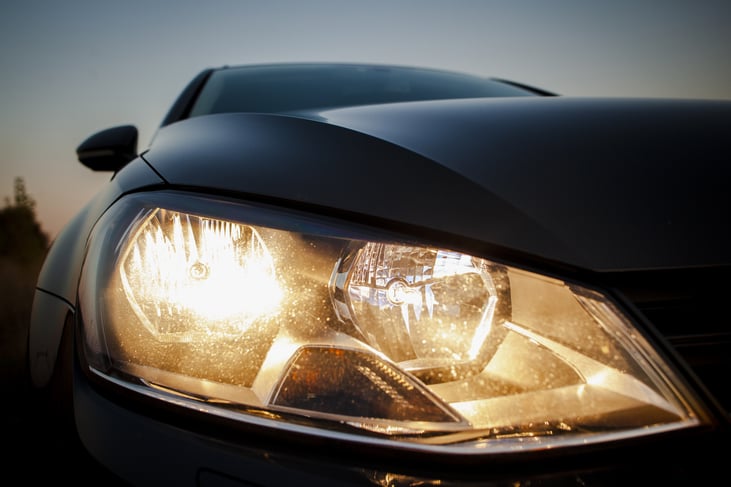 beautiful-closeup-headlights-black-car