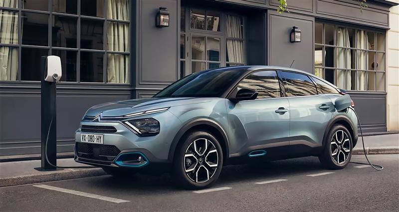 imgi_84_Citroen_comfort_charging_1920x1021 imgi_84_Citroen_comfort_charging_1920x1021